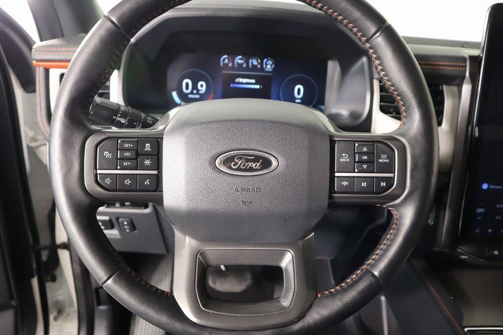 used 2024 Ford Expedition car, priced at $63,627