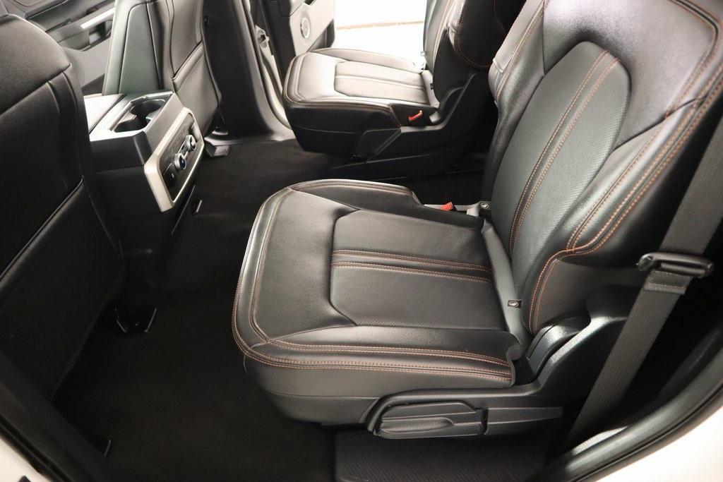 used 2024 Ford Expedition car, priced at $63,627