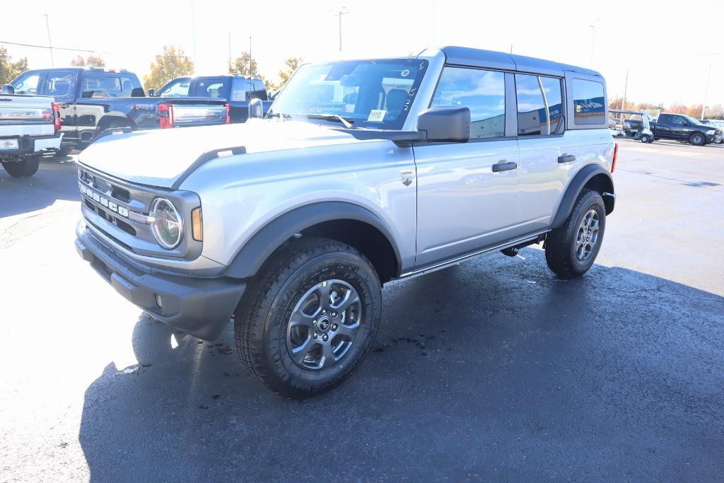 new 2024 Ford Bronco car, priced at $42,038