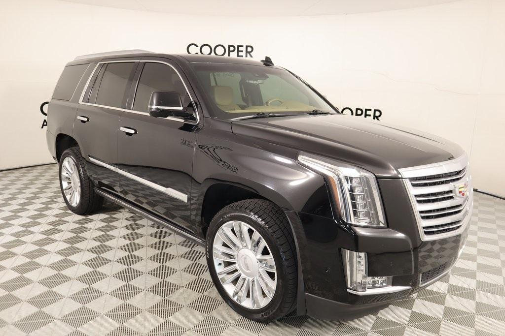 used 2017 Cadillac Escalade car, priced at $38,775