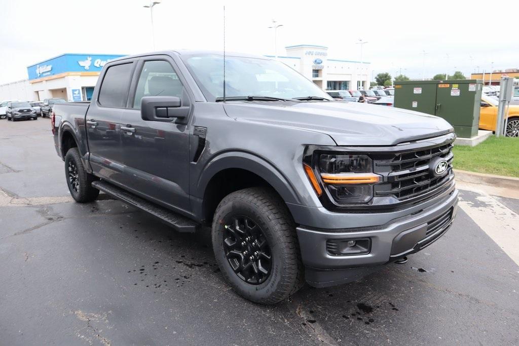 new 2025 Ford F-150 car, priced at $52,191