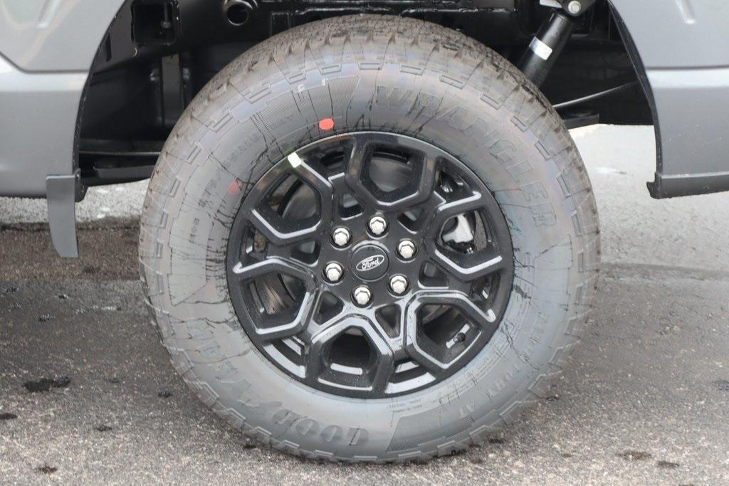 new 2025 Ford F-150 car, priced at $52,191