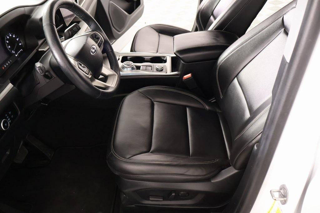 used 2024 Ford Explorer car, priced at $29,997