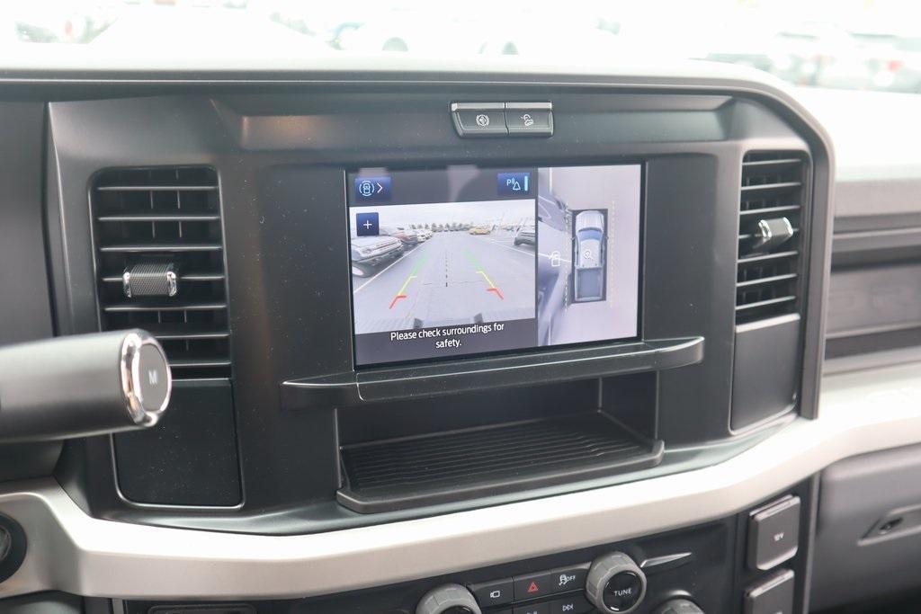 new 2025 Ford F-250 car, priced at $66,966