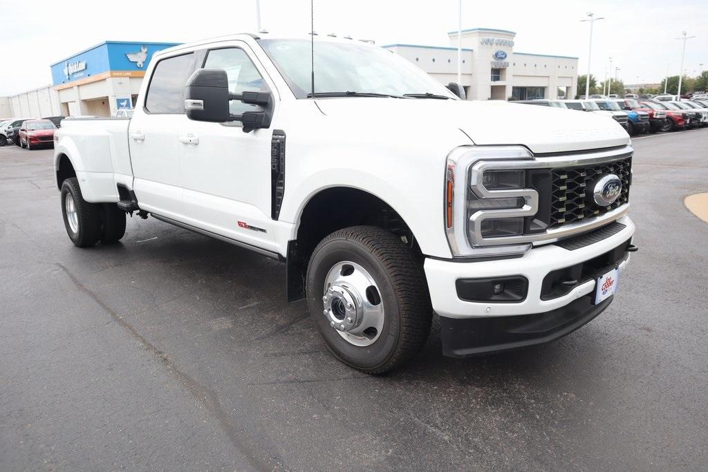 new 2025 Ford F-350 car, priced at $95,312