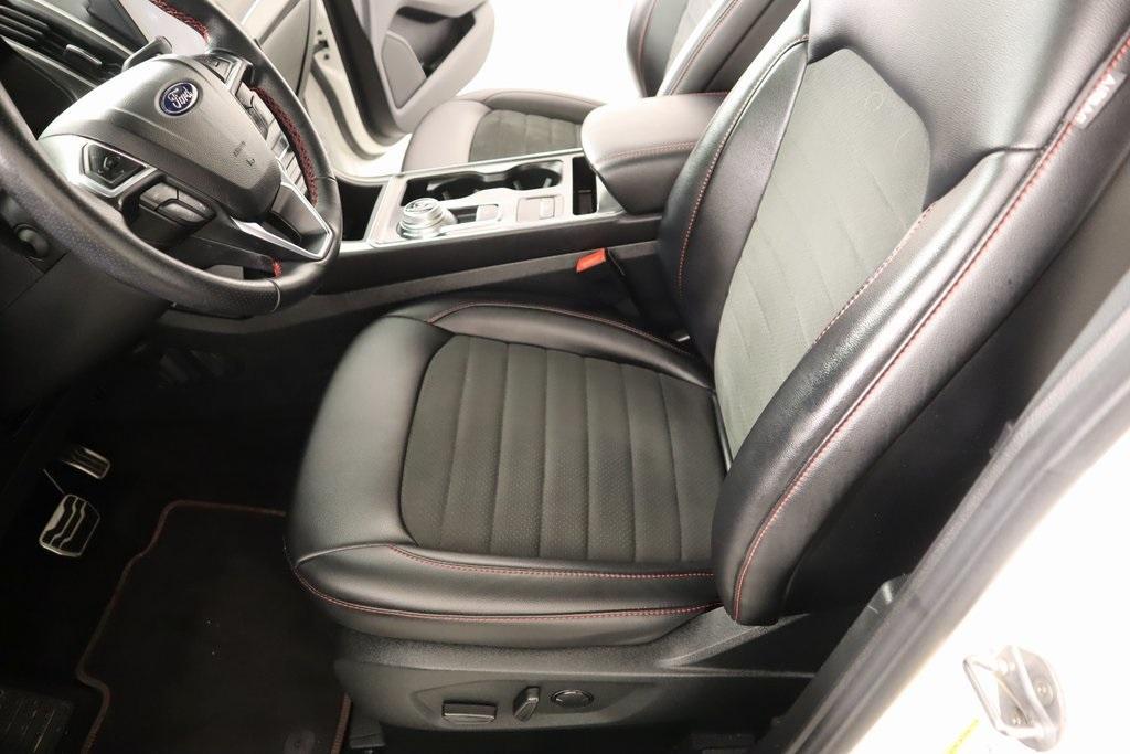 used 2022 Ford Edge car, priced at $26,323