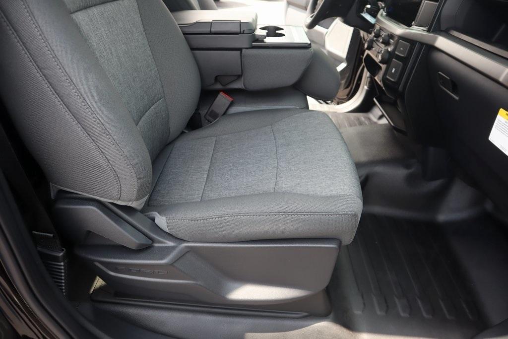 new 2025 Ford F-150 car, priced at $44,288