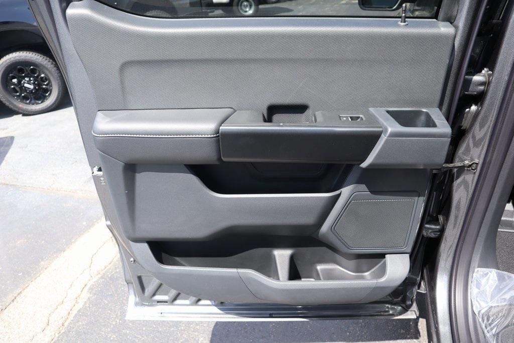 new 2025 Ford F-150 car, priced at $43,665