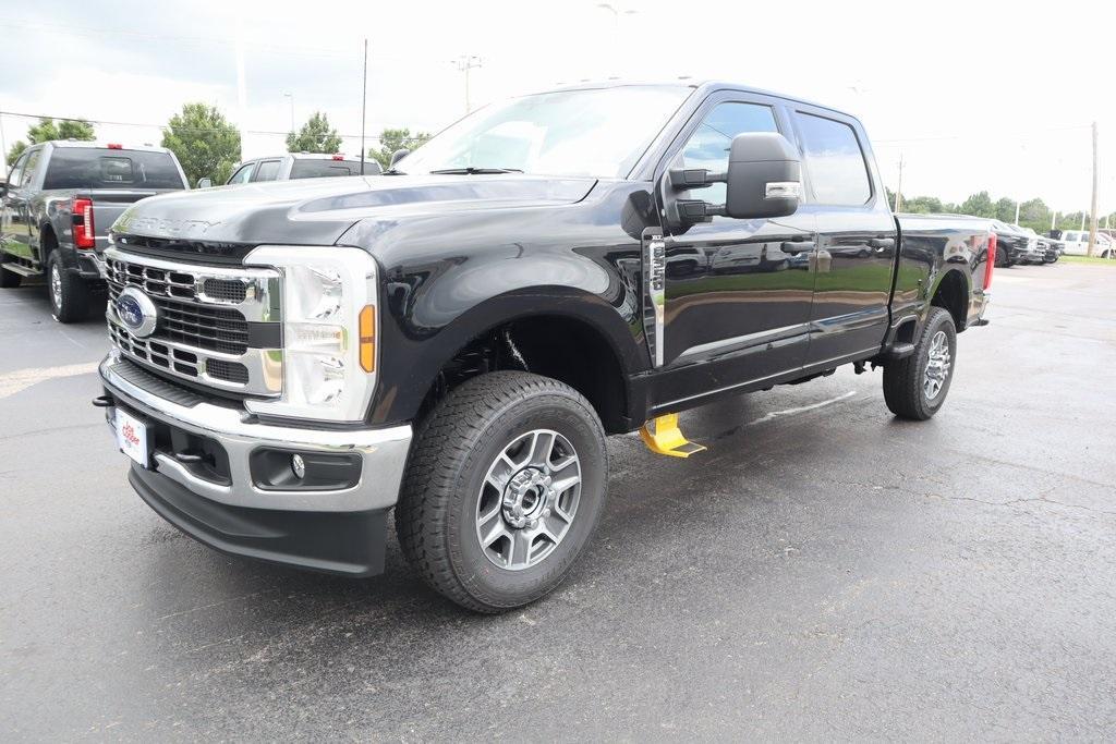 new 2025 Ford F-350 car, priced at $58,902