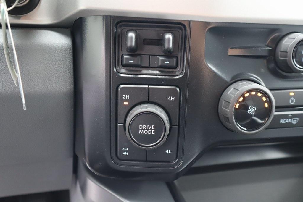 new 2025 Ford F-350 car, priced at $58,902
