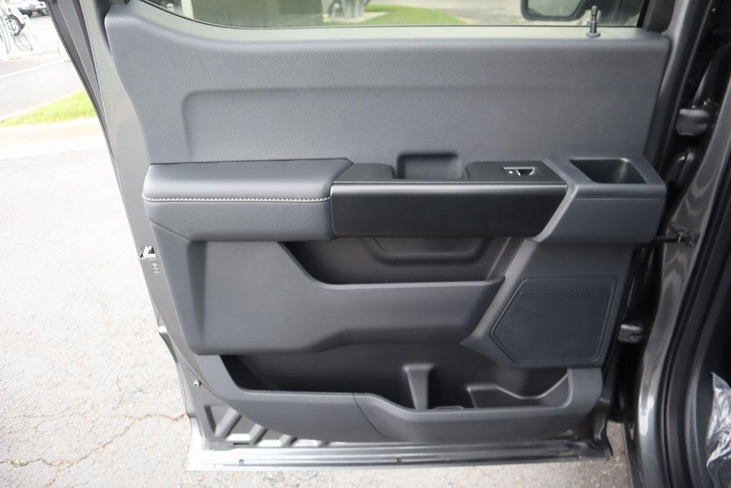 new 2025 Ford F-150 car, priced at $43,165