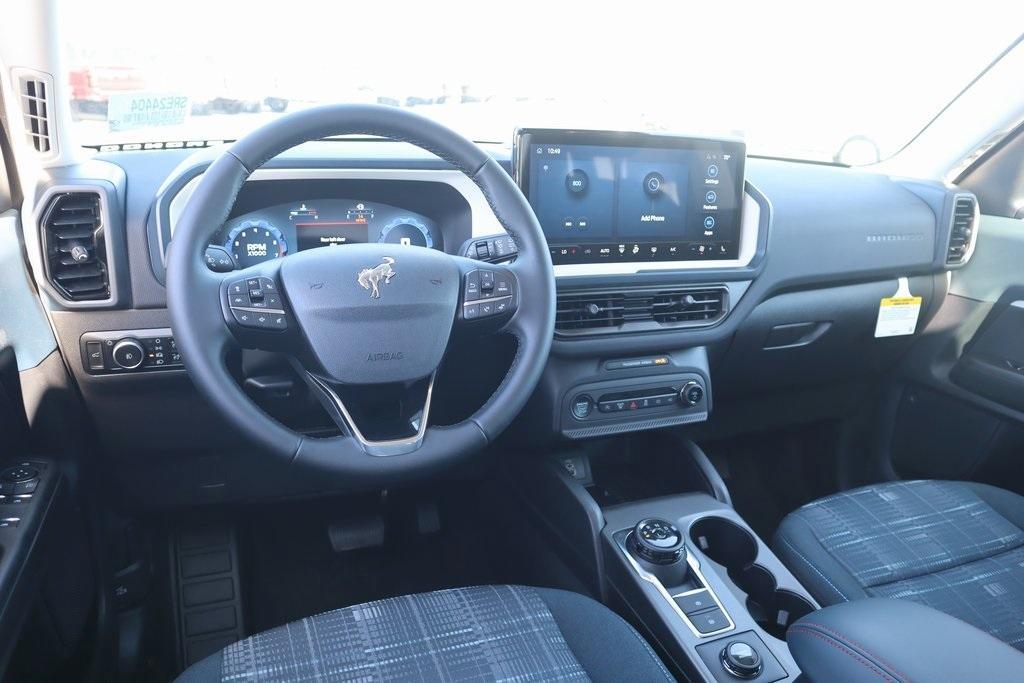 new 2025 Ford Bronco Sport car, priced at $32,323