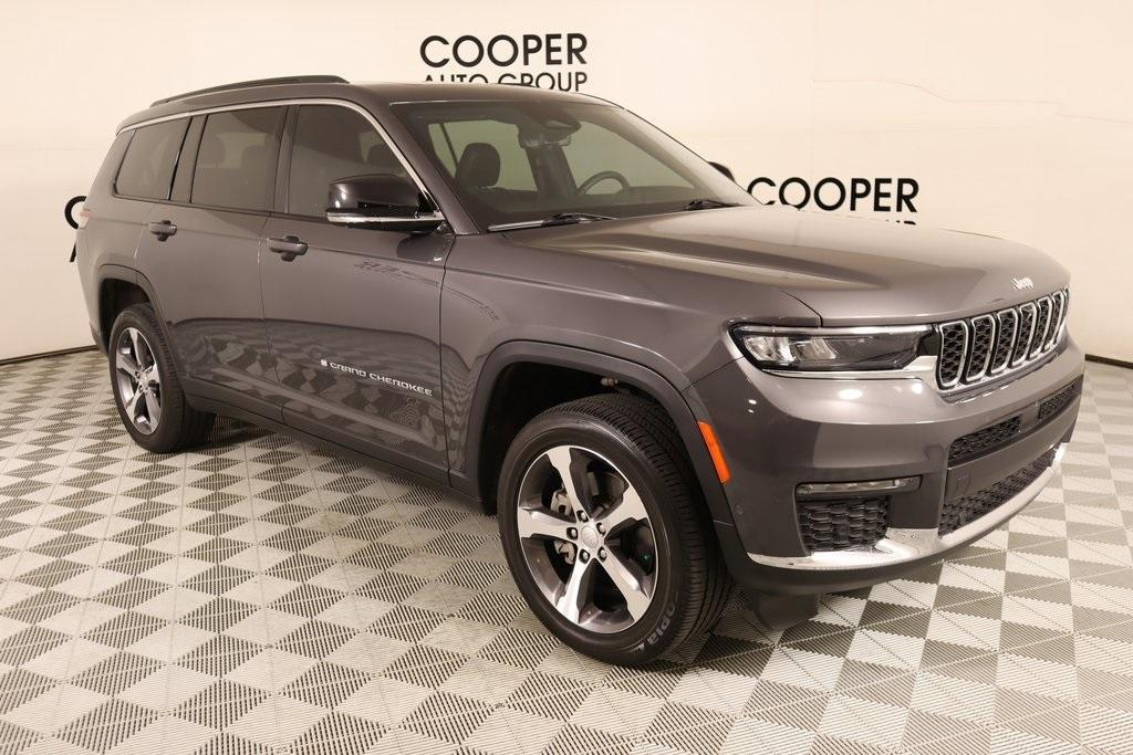 used 2024 Jeep Grand Cherokee L car, priced at $37,160
