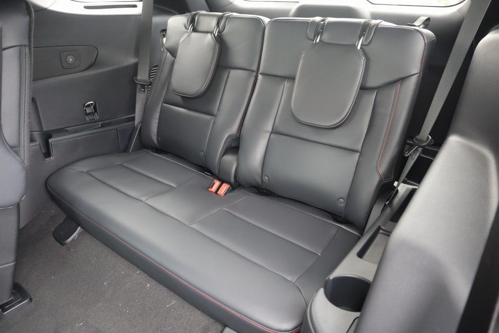 new 2025 Ford Explorer car, priced at $57,956
