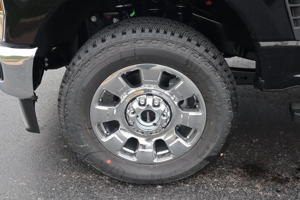 new 2025 Ford F-250 car, priced at $75,463