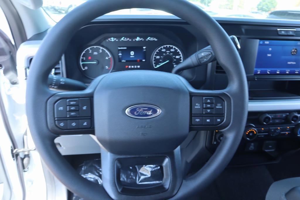 new 2025 Ford F-250 car, priced at $66,966