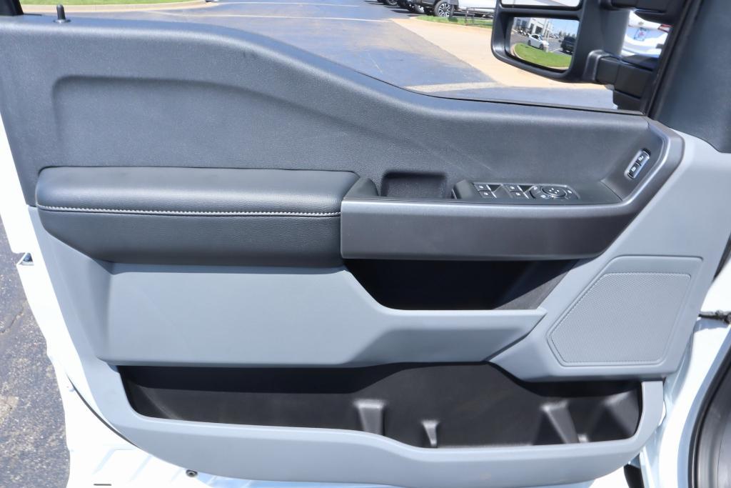 new 2025 Ford F-250 car, priced at $66,966