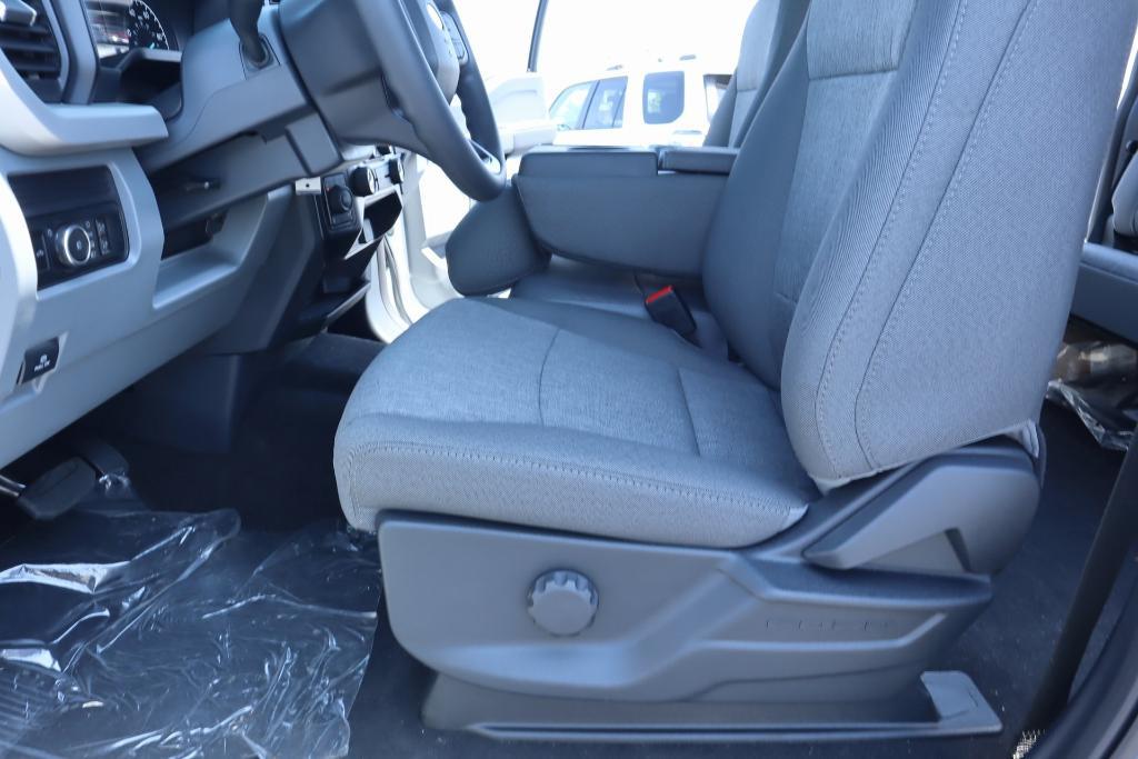 new 2025 Ford F-250 car, priced at $66,966
