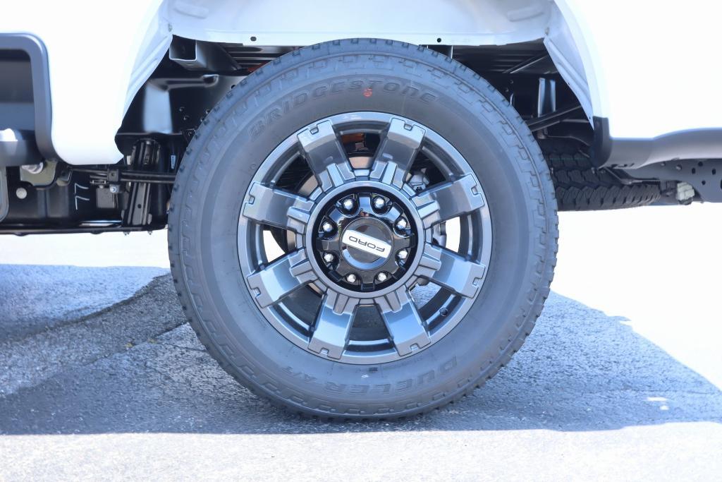 new 2025 Ford F-250 car, priced at $66,966