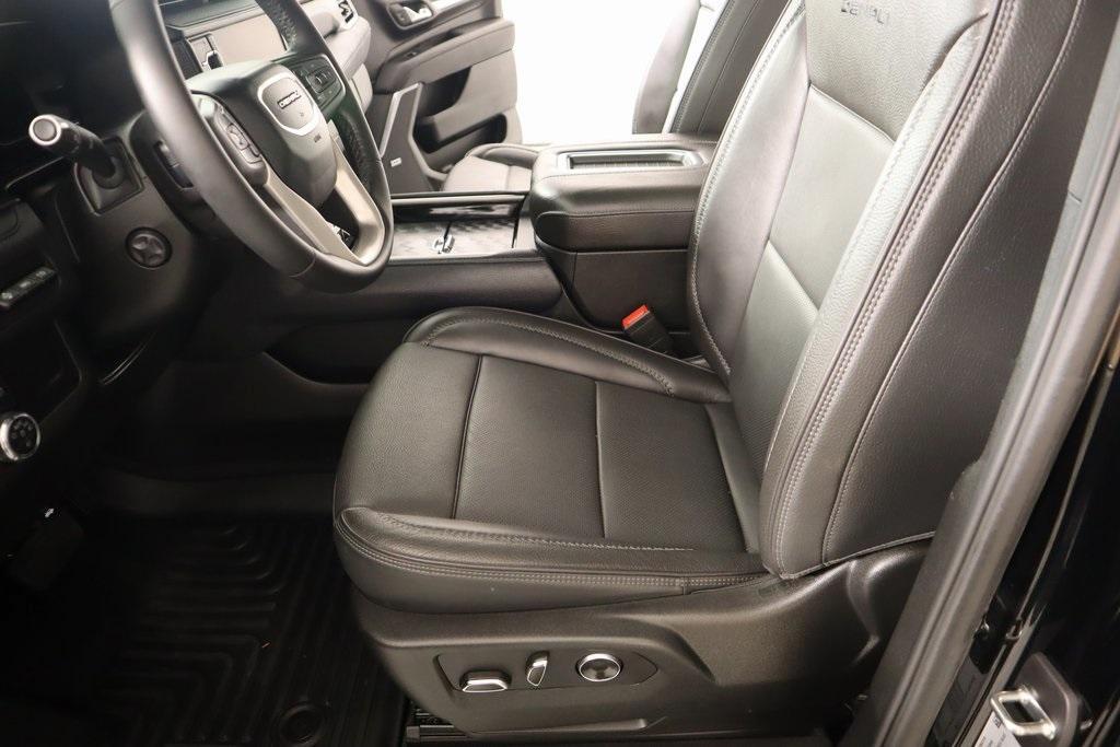 used 2024 GMC Yukon car, priced at $74,307