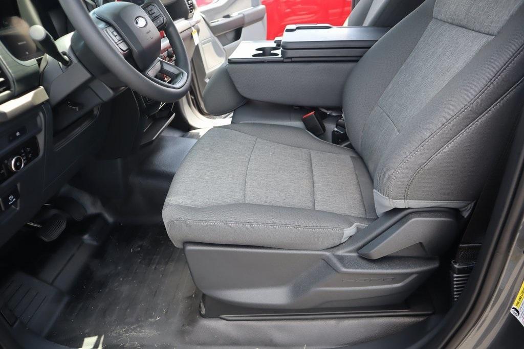 new 2025 Ford F-150 car, priced at $44,288