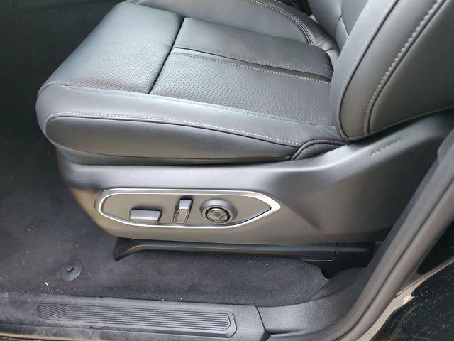 new 2025 Jeep Wagoneer L car, priced at $68,995