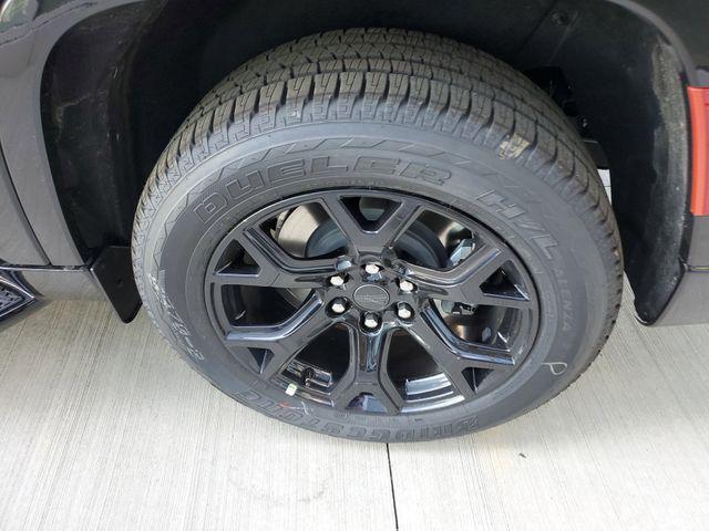 new 2025 Jeep Wagoneer L car, priced at $68,995