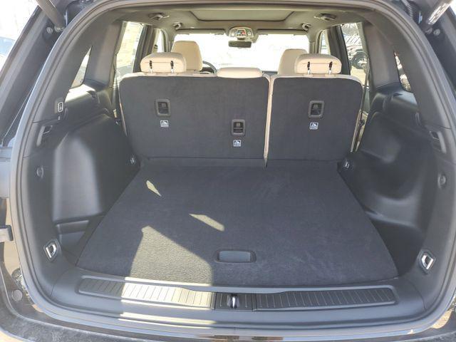new 2025 Jeep Grand Cherokee car, priced at $49,995