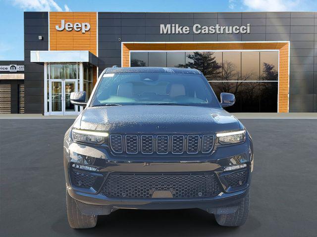 new 2025 Jeep Grand Cherokee car, priced at $55,995