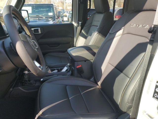 new 2025 Jeep Wrangler car, priced at $49,995