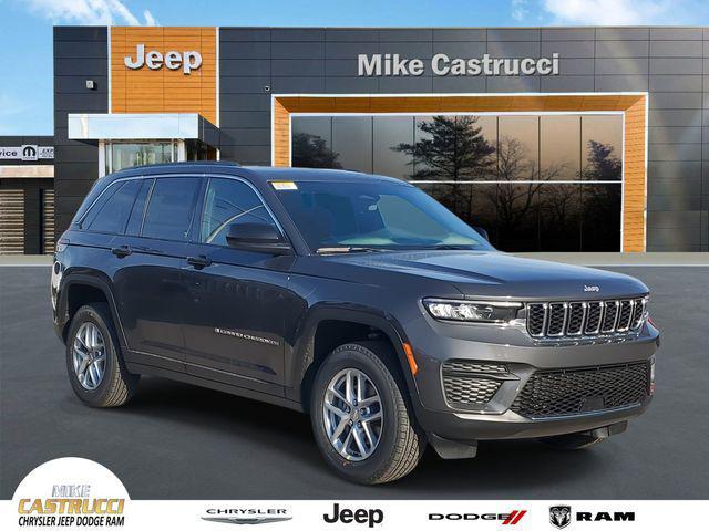 new 2025 Jeep Grand Cherokee car, priced at $39,995