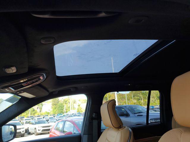 new 2025 Jeep Grand Cherokee car, priced at $59,495