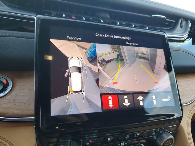 new 2025 Jeep Grand Cherokee car, priced at $59,495