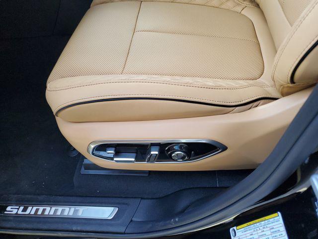 new 2025 Jeep Grand Cherokee car, priced at $59,495