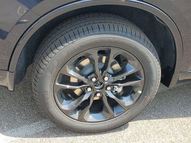 new 2025 Dodge Durango car, priced at $45,995