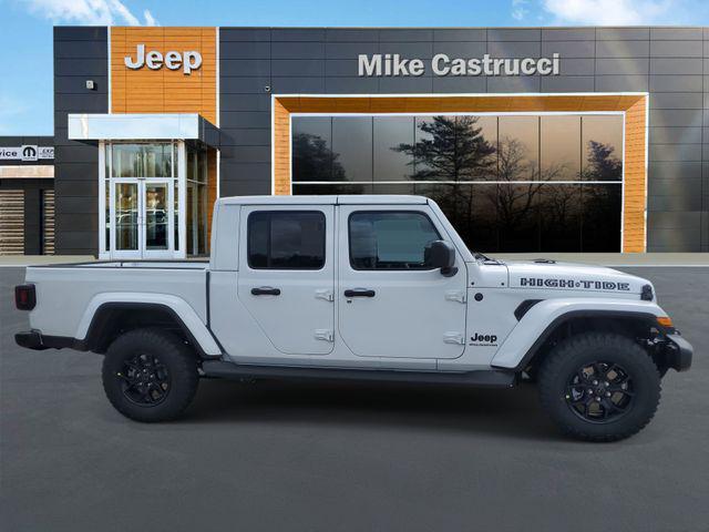 new 2025 Jeep Gladiator car, priced at $40,995