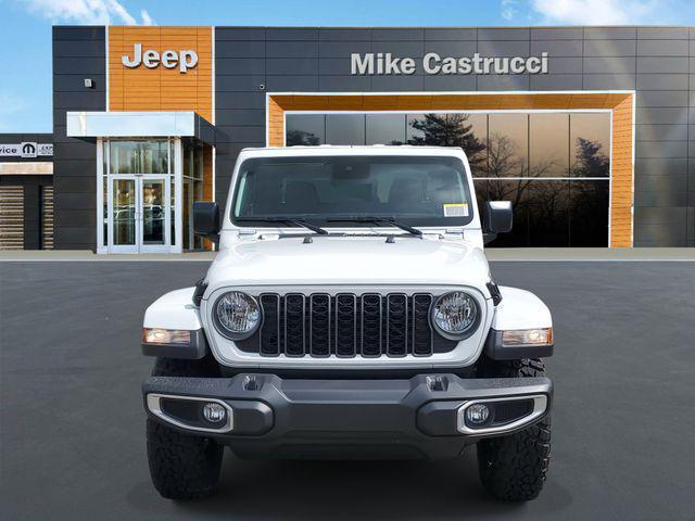 new 2025 Jeep Gladiator car, priced at $40,995