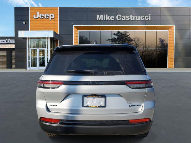 new 2025 Jeep Grand Cherokee car, priced at $45,995