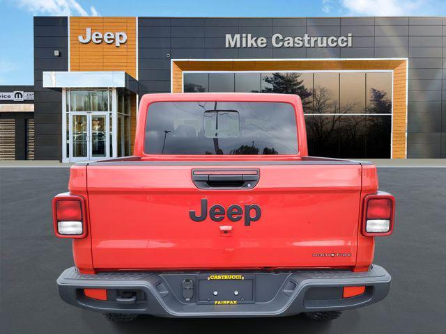 new 2025 Jeep Gladiator car, priced at $43,995