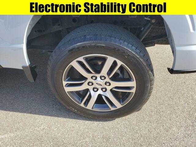 used 2022 Ford F-150 car, priced at $36,556