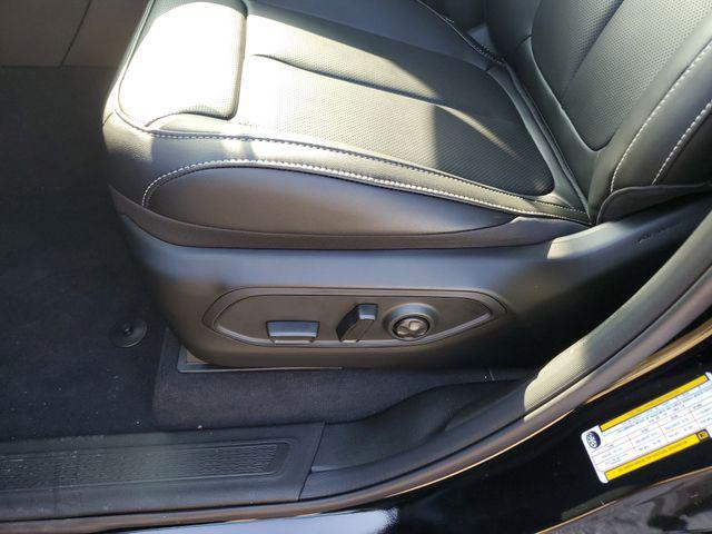 new 2025 Jeep Grand Cherokee car, priced at $50,495