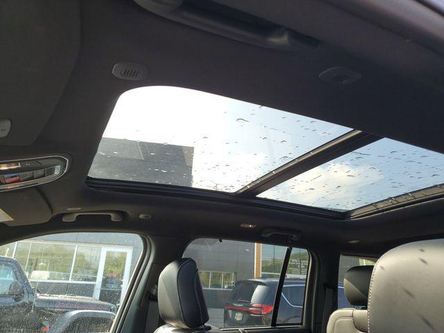 new 2025 Jeep Grand Cherokee car, priced at $49,995