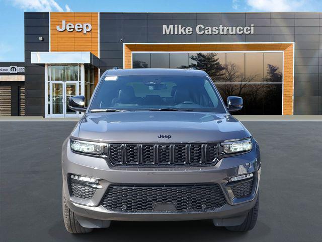 new 2025 Jeep Grand Cherokee car, priced at $49,995