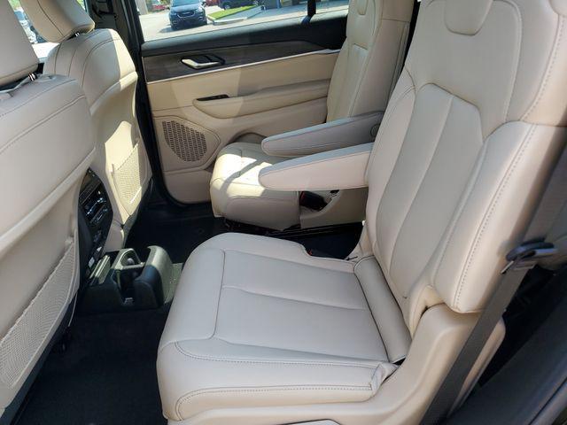new 2025 Jeep Grand Cherokee L car, priced at $43,995