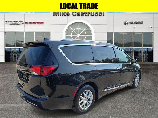 used 2020 Chrysler Pacifica car, priced at $16,500
