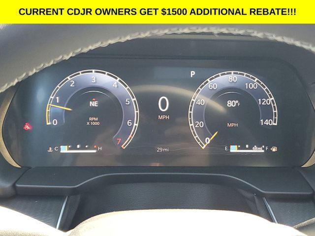 new 2025 Jeep Grand Cherokee car, priced at $37,995