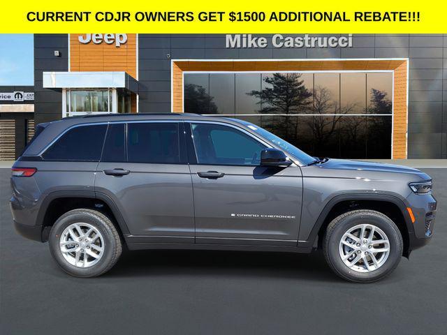 new 2025 Jeep Grand Cherokee car, priced at $37,995