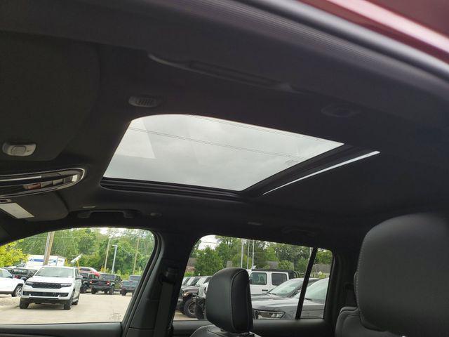 new 2025 Jeep Grand Cherokee L car, priced at $47,995