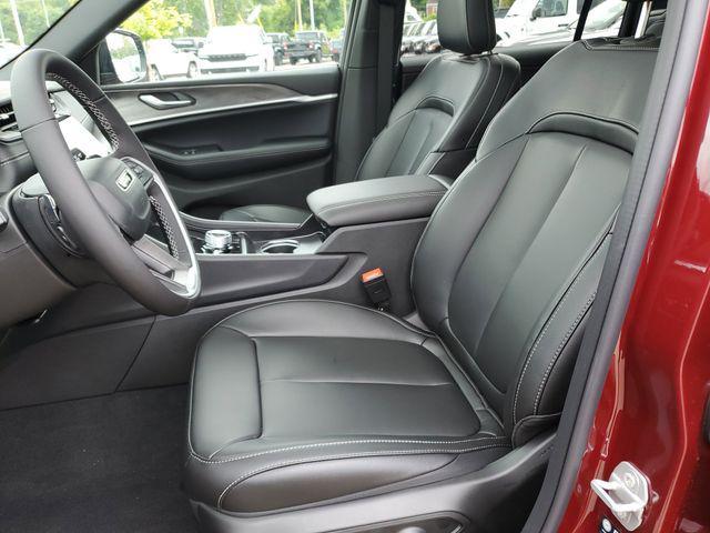 new 2025 Jeep Grand Cherokee L car, priced at $47,995