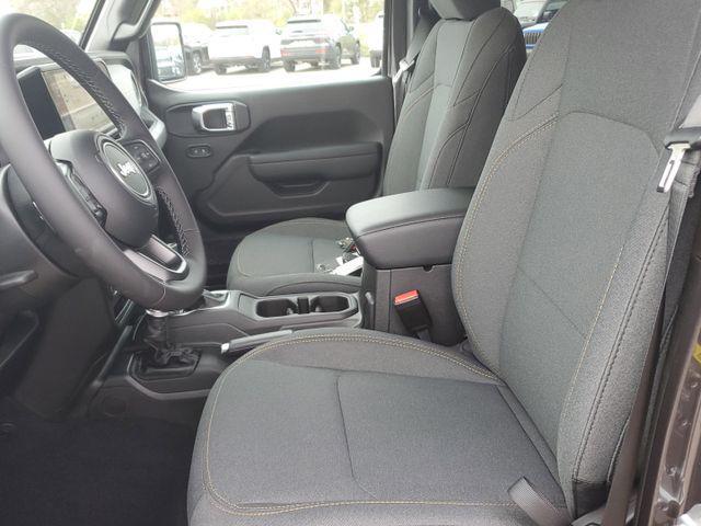 new 2025 Jeep Wrangler car, priced at $46,995